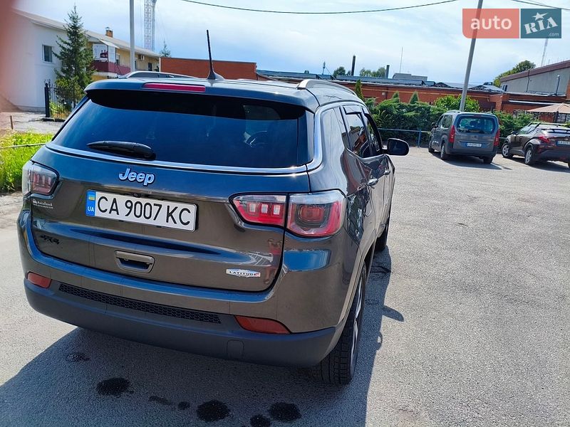 Внедорожник / Кроссовер Jeep Compass 2017 в Черкассах