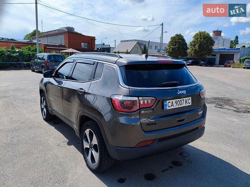 Внедорожник / Кроссовер Jeep Compass 2017 в Черкассах