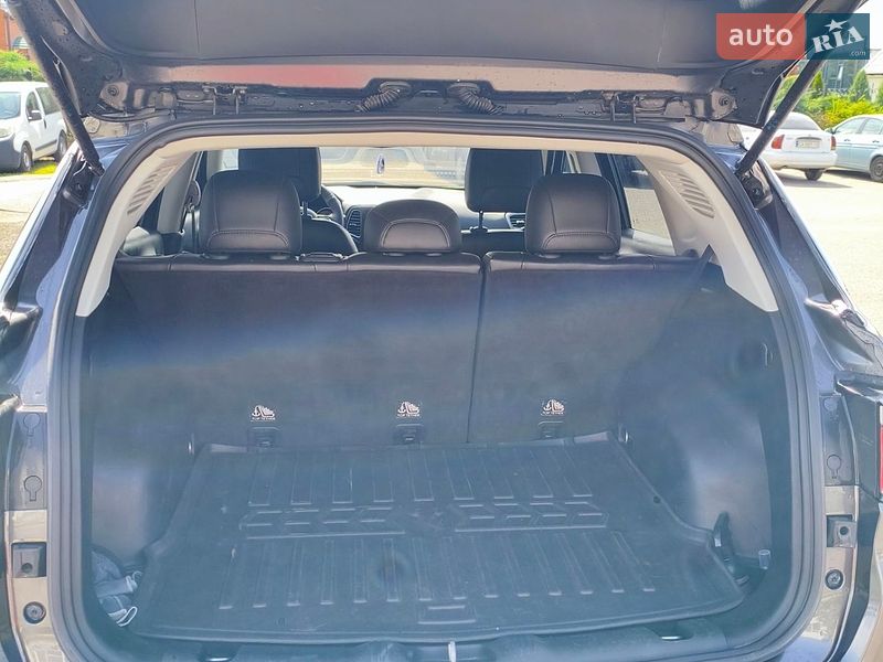 Внедорожник / Кроссовер Jeep Compass 2017 в Черкассах