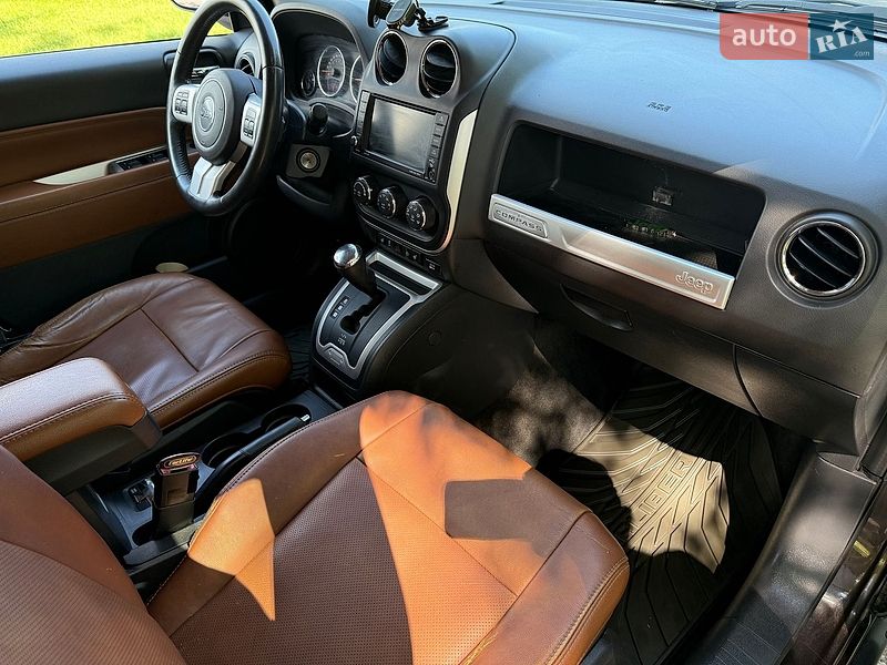 Позашляховик / Кросовер Jeep Compass 2013 в Києві фото 30 Позашляховик / Кросовер Jeep Compass 2013 в Києві