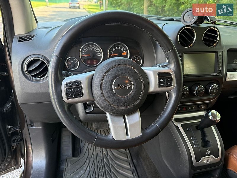 Позашляховик / Кросовер Jeep Compass 2013 в Києві фото 27 Позашляховик / Кросовер Jeep Compass 2013 в Києві