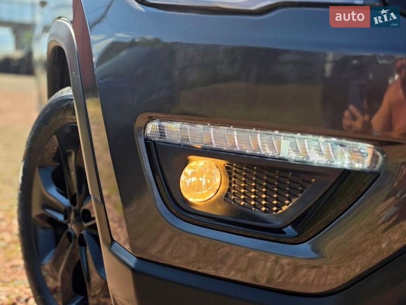 Позашляховик / Кросовер Jeep Compass 2021 в Києві
