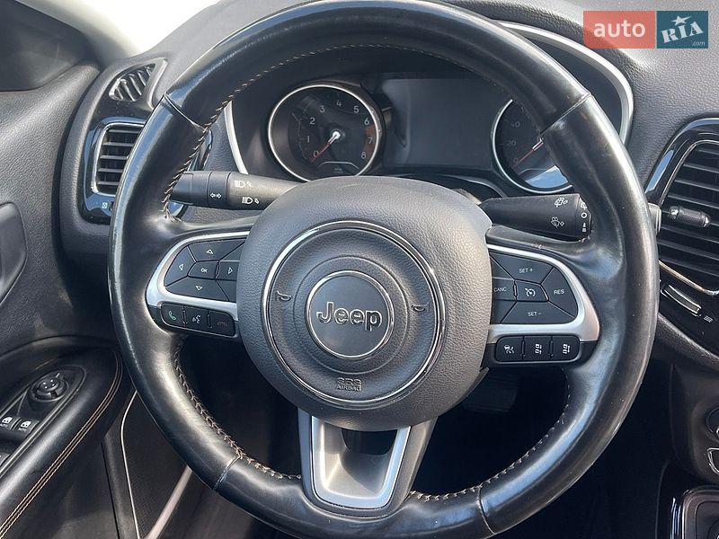 Внедорожник / Кроссовер Jeep Compass 2020 в Здолбунове