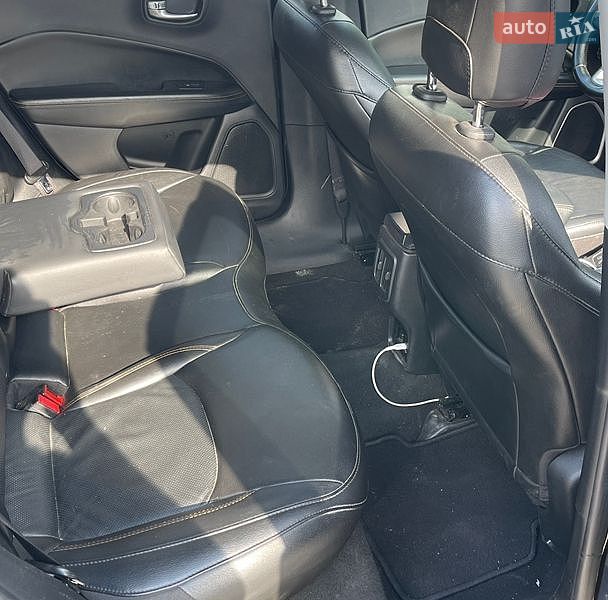 Внедорожник / Кроссовер Jeep Compass 2020 в Здолбунове