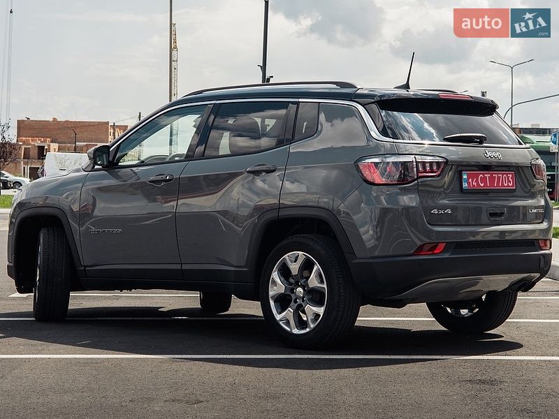 Позашляховик / Кросовер Jeep Compass 2020 в Рівному