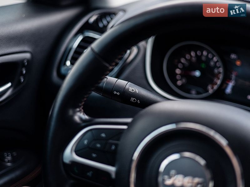Позашляховик / Кросовер Jeep Compass 2020 в Рівному