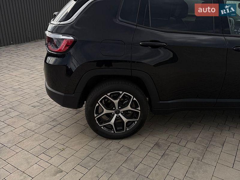 Внедорожник / Кроссовер Jeep Compass 2025 в Ивано-Франковске