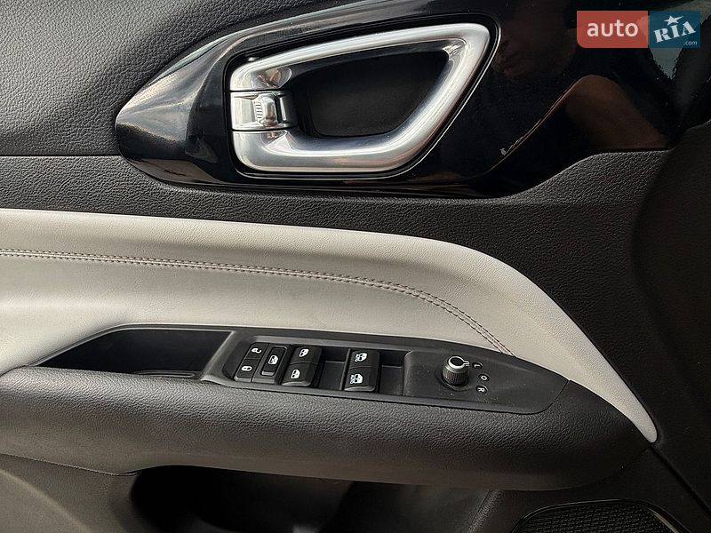 Внедорожник / Кроссовер Jeep Compass 2025 в Ивано-Франковске