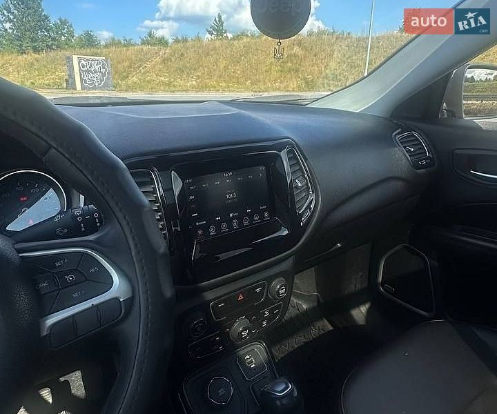 Внедорожник / Кроссовер Jeep Compass 2020 в Полтаве