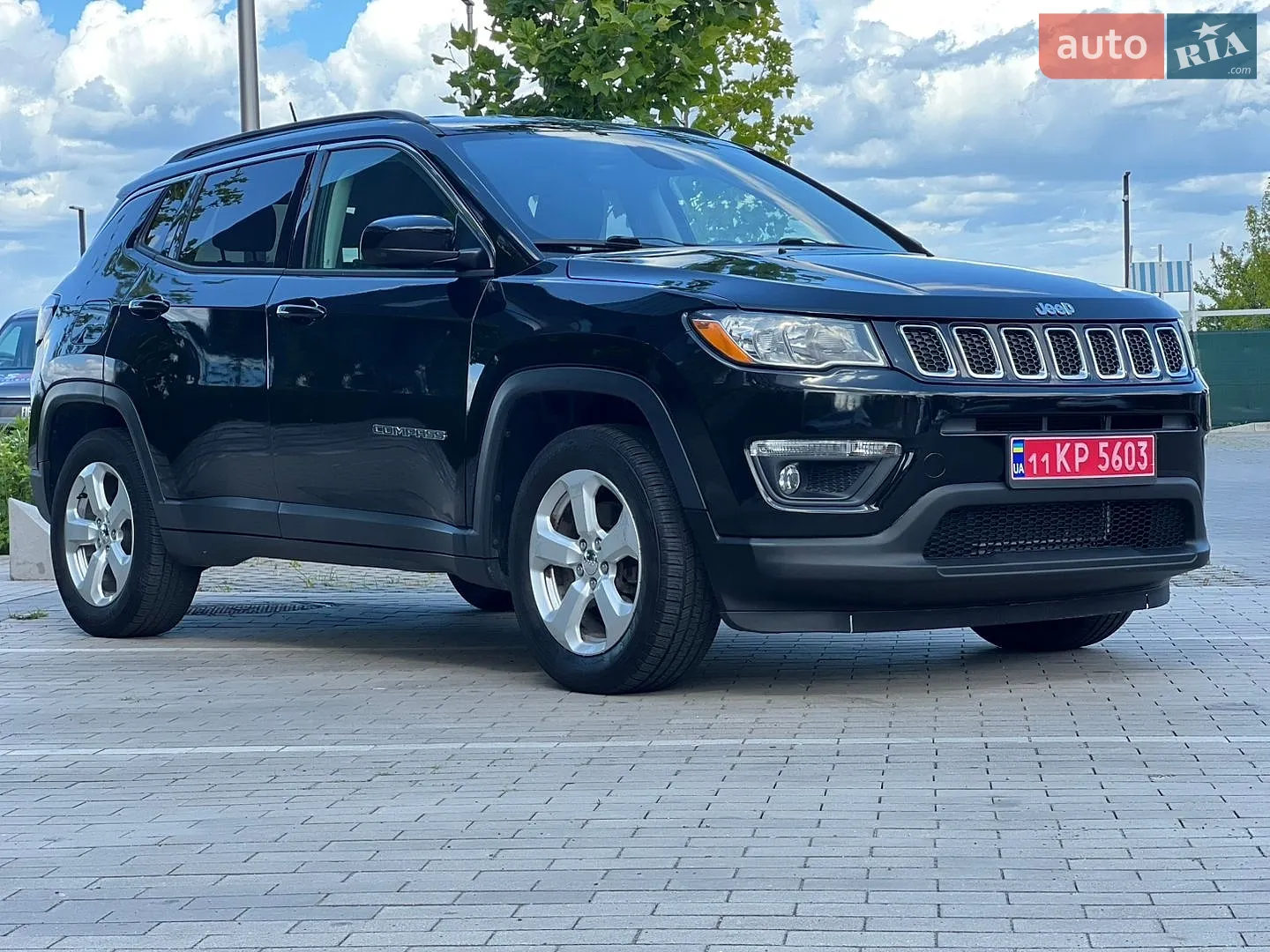 2017 Jeep Compass - мініатюра 3