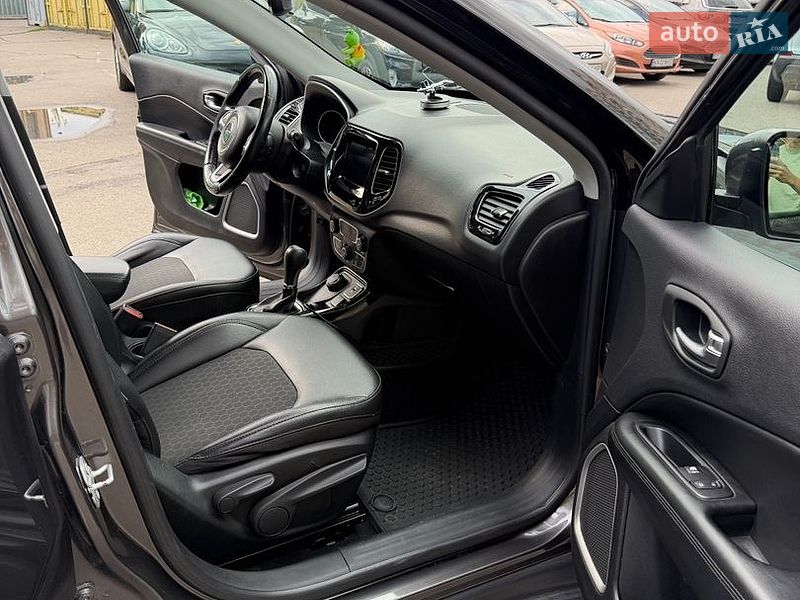 Позашляховик / Кросовер Jeep Compass 2019 в Києві