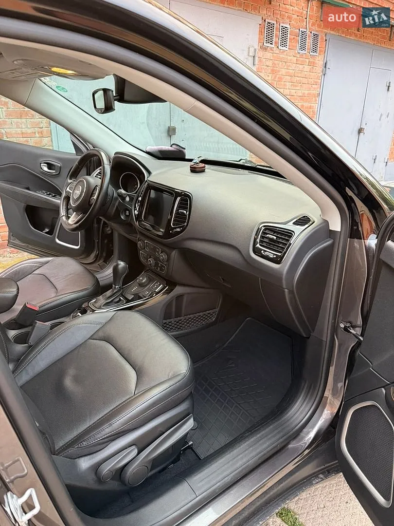 2021 Jeep Compass - мініатюра 5