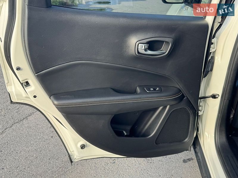 Внедорожник / Кроссовер Jeep Compass 2019 в Полтаве