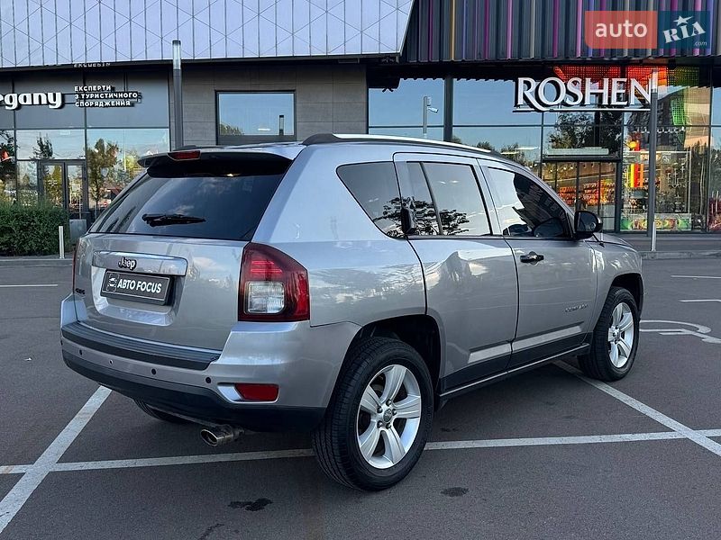 Внедорожник / Кроссовер Jeep Compass 2014 в Киеве