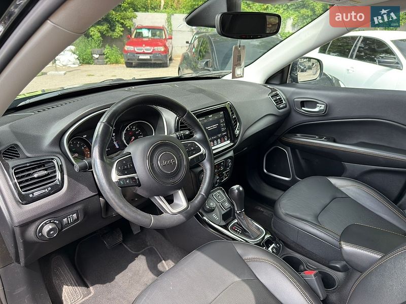Внедорожник / Кроссовер Jeep Compass 2017 в Харькове