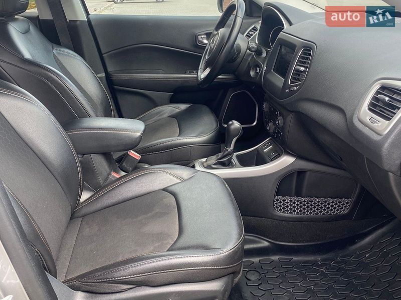 Позашляховик / Кросовер Jeep Compass 2019 в Луцьку
