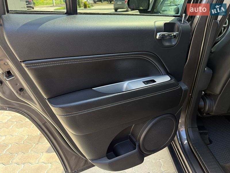 Внедорожник / Кроссовер Jeep Compass 2016 в Львове
