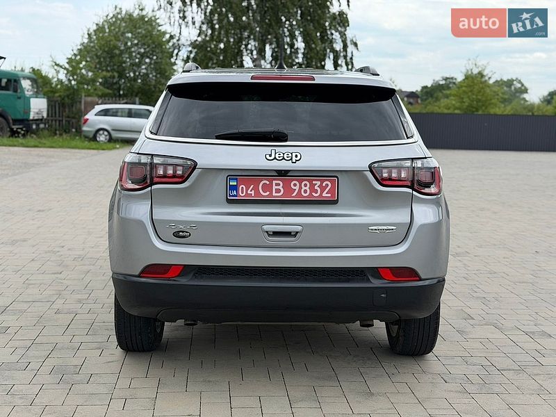 Внедорожник / Кроссовер Jeep Compass 2024 в Калуше