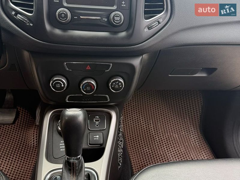 Внедорожник / Кроссовер Jeep Compass 2017 в Коломые фото 10 Внедорожник / Кроссовер Jeep Compass 2017 в Коломые