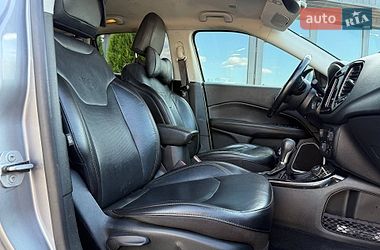 Позашляховик / Кросовер Jeep Compass 2019 в Києві фото 12 Позашляховик / Кросовер Jeep Compass 2019 в Києві