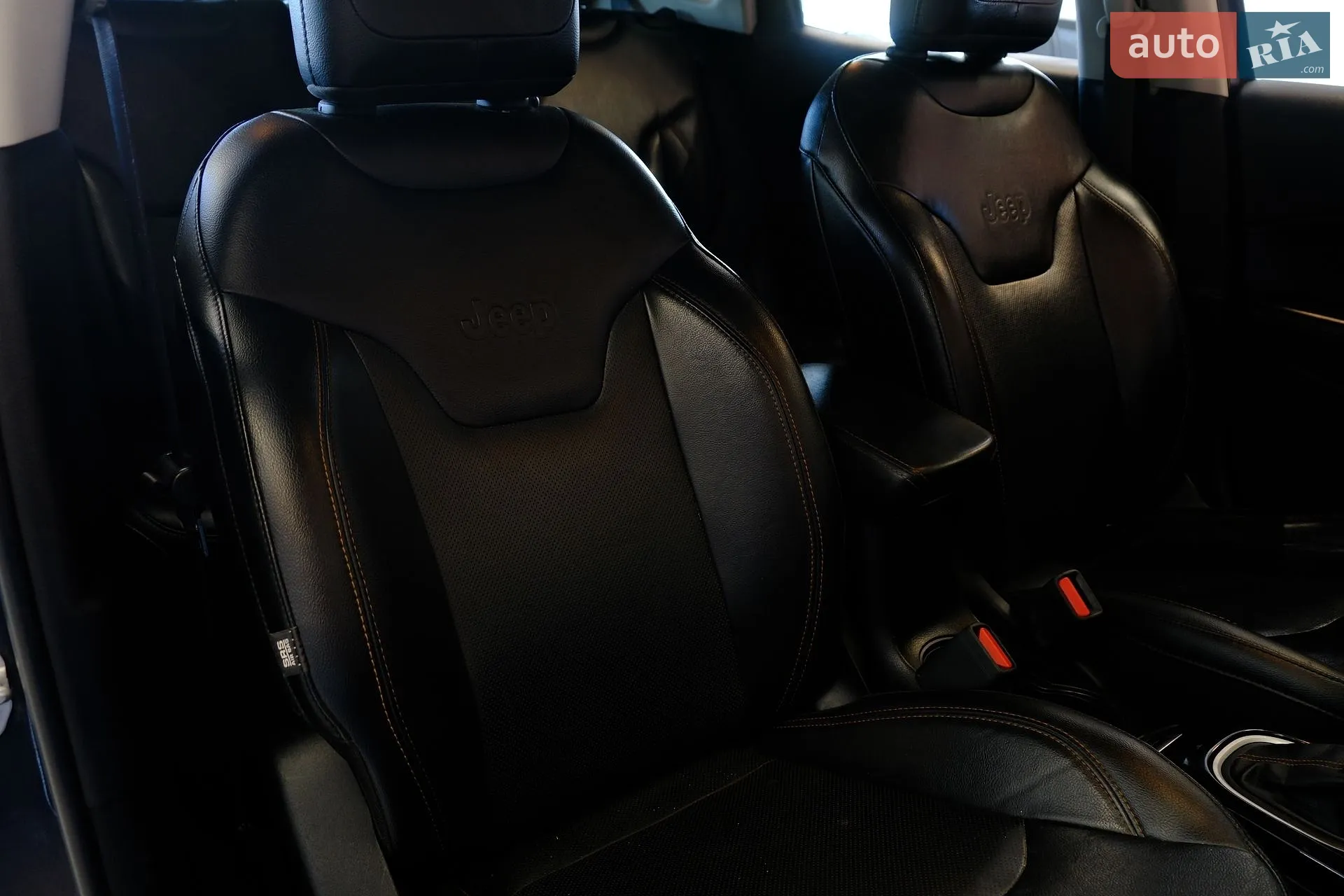2018 Jeep Compass - мініатюра 38