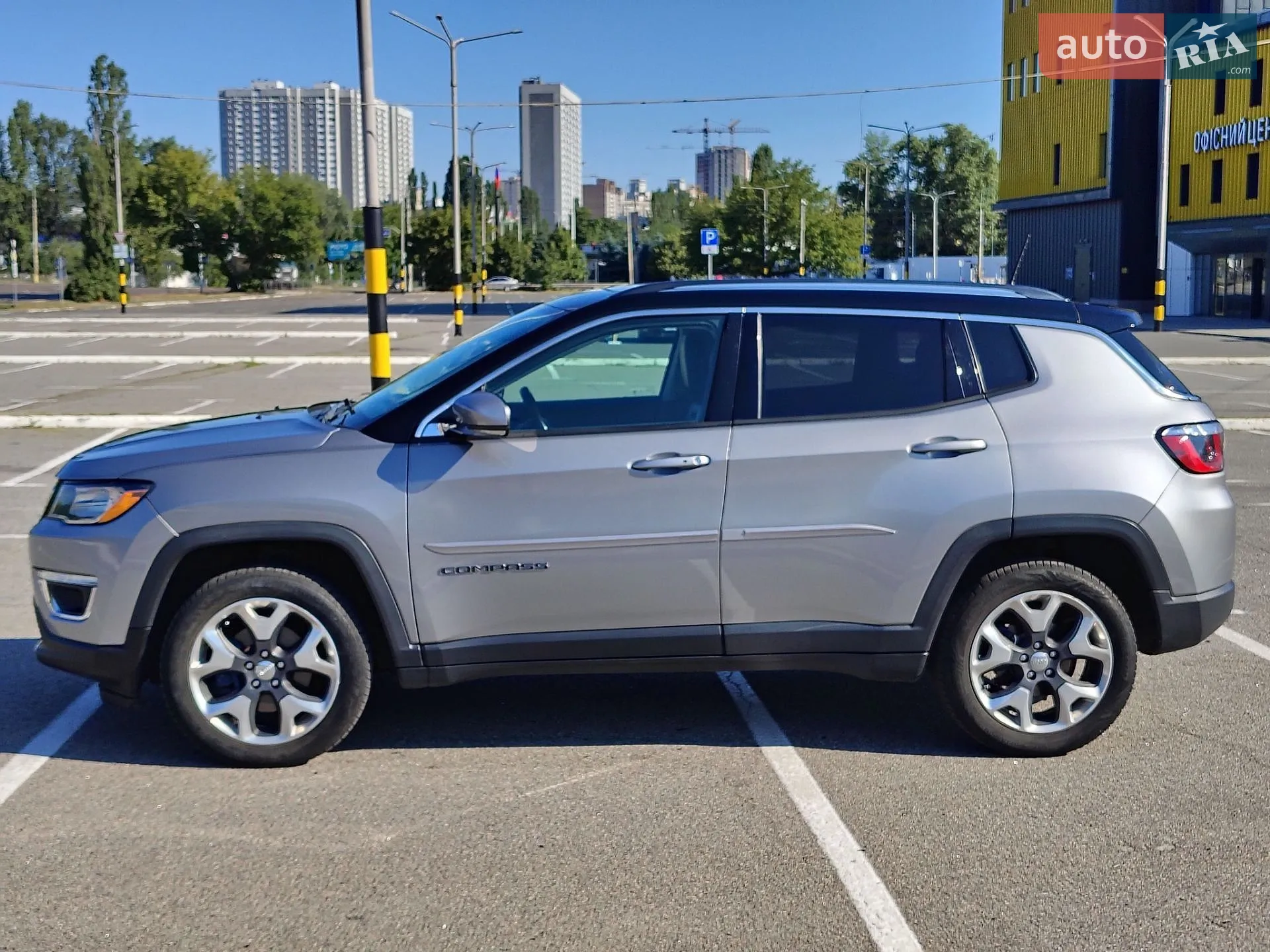 2017 Jeep Compass - мініатюра 11