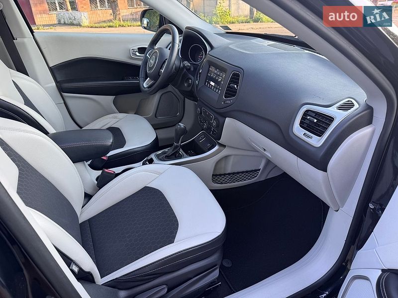 Внедорожник / Кроссовер Jeep Compass 2019 в Ровно фото 22 Внедорожник / Кроссовер Jeep Compass 2019 в Ровно