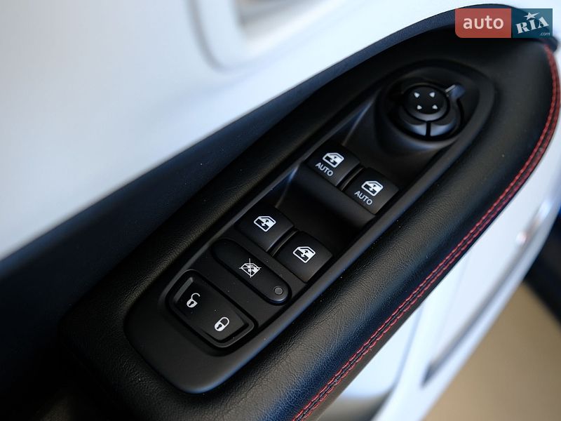 Внедорожник / Кроссовер Jeep Compass 2018 в Одессе фото 23 Внедорожник / Кроссовер Jeep Compass 2018 в Одессе