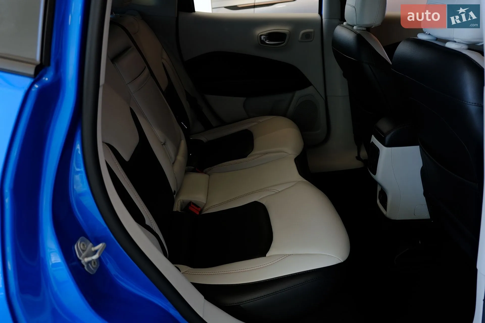 2018 Jeep Compass - мініатюра 32