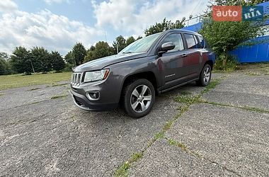 Внедорожник / Кроссовер Jeep Compass 2016 в Ладыжине