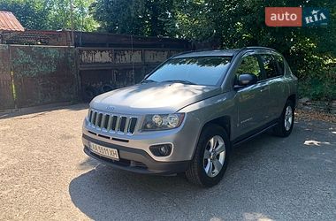 Позашляховик / Кросовер Jeep Compass 2015 в Києві