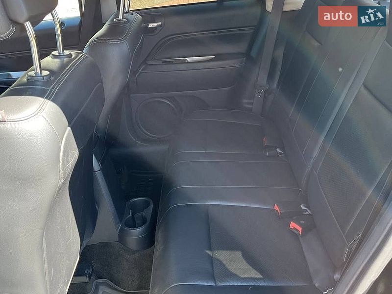 Внедорожник / Кроссовер Jeep Compass 2016 в Киеве
