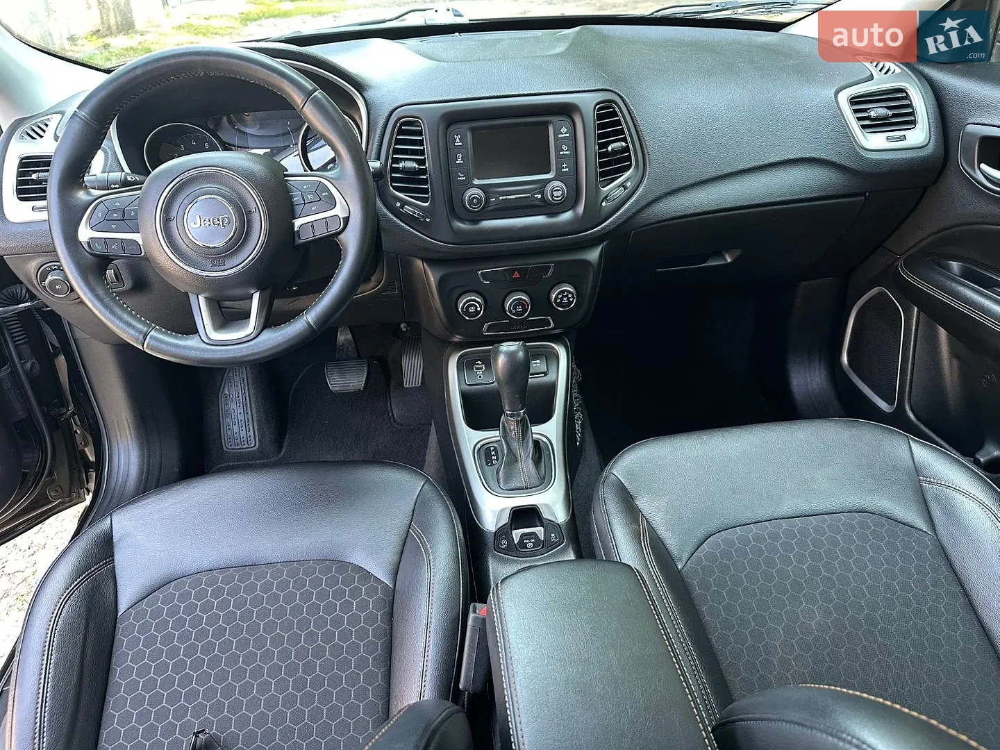 2019 Jeep Compass - мініатюра 28