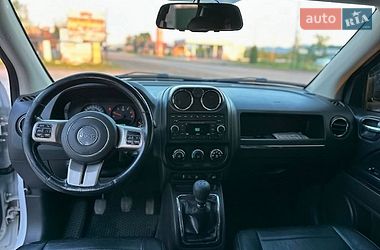 Внедорожник / Кроссовер Jeep Compass 2011 в Хусте фото 7 Внедорожник / Кроссовер Jeep Compass 2011 в Хусте