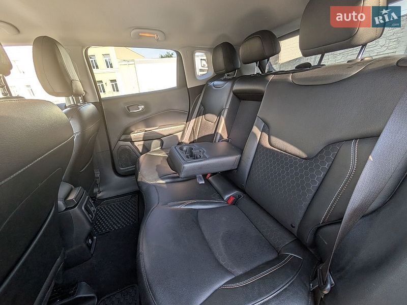 Позашляховик / Кросовер Jeep Compass 2020 в Дніпрі фото 15 Позашляховик / Кросовер Jeep Compass 2020 в Дніпрі