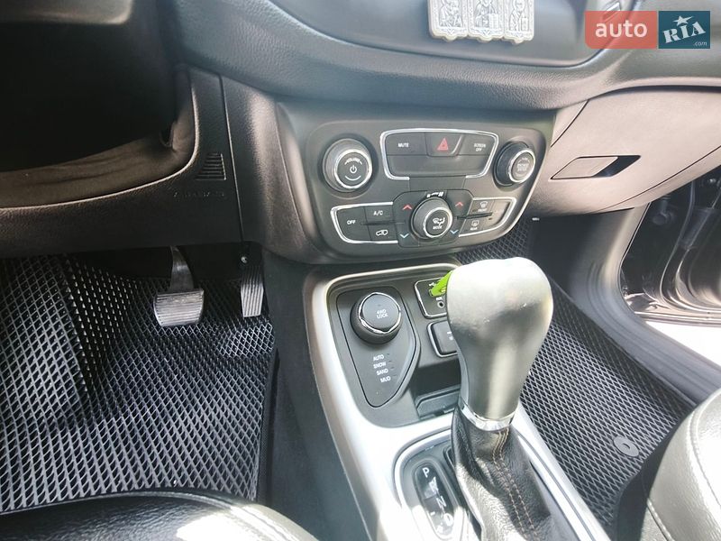 Позашляховик / Кросовер Jeep Compass 2020 в Миргороді