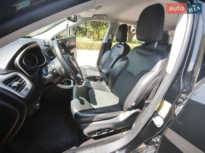 Позашляховик / Кросовер Jeep Compass 2020 в Миргороді