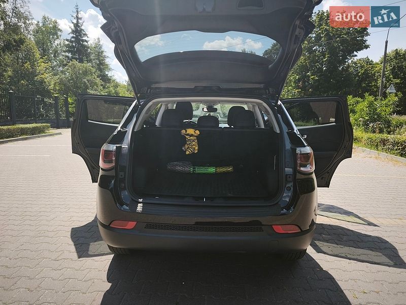 Позашляховик / Кросовер Jeep Compass 2020 в Миргороді