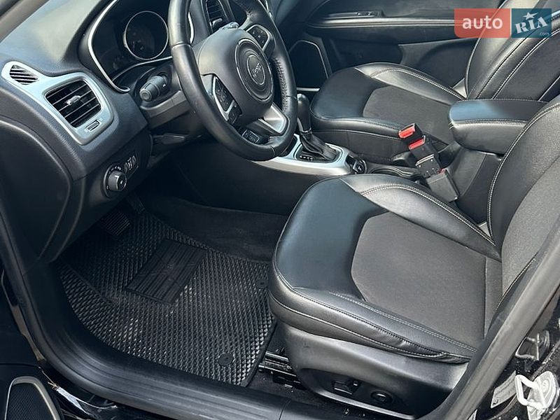 Позашляховик / Кросовер Jeep Compass 2017 в Миколаєві