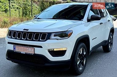 Позашляховик / Кросовер Jeep Compass 2017 в Києві