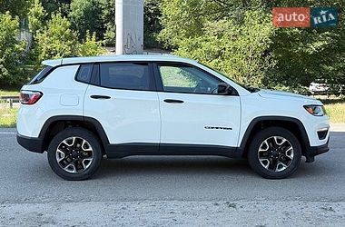 Позашляховик / Кросовер Jeep Compass 2017 в Києві