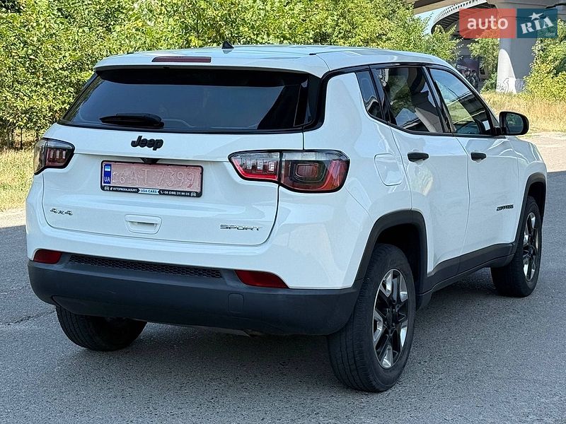 Позашляховик / Кросовер Jeep Compass 2017 в Києві