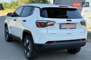 Позашляховик / Кросовер Jeep Compass 2017 в Києві
