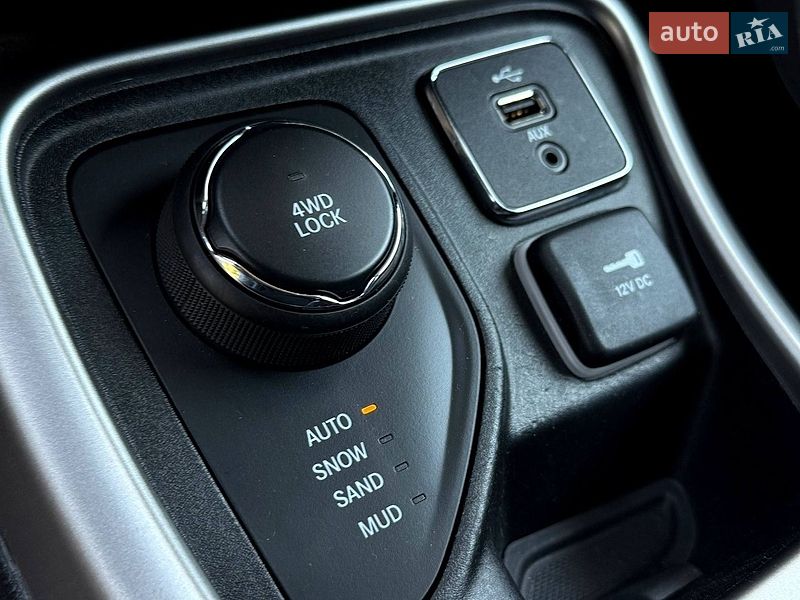 Позашляховик / Кросовер Jeep Compass 2017 в Києві