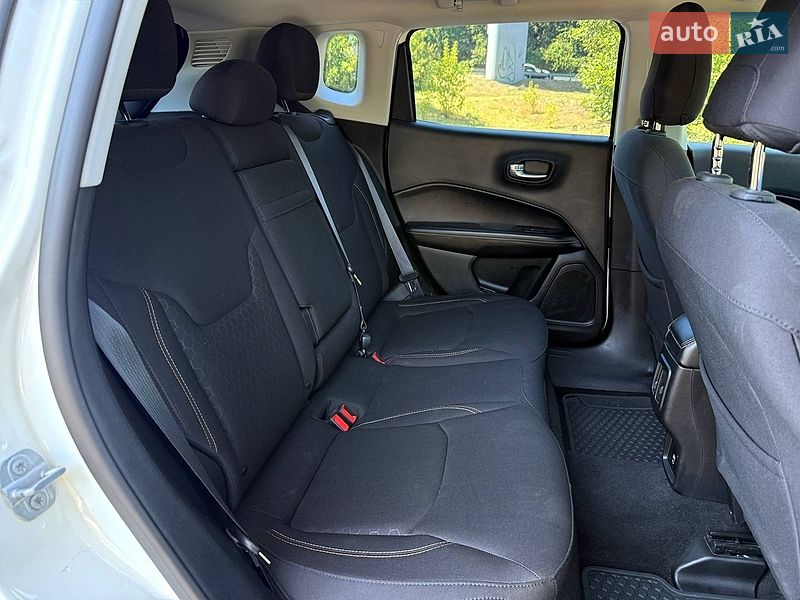 Позашляховик / Кросовер Jeep Compass 2017 в Києві