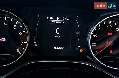 Позашляховик / Кросовер Jeep Compass 2017 в Києві