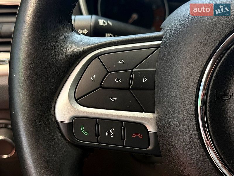 Позашляховик / Кросовер Jeep Compass 2017 в Києві