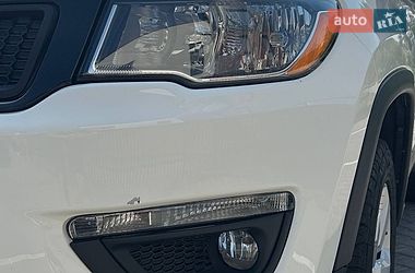 Внедорожник / Кроссовер Jeep Compass 2017 в Умани
