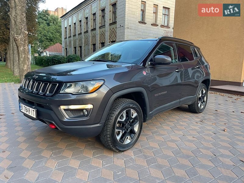 Позашляховик / Кросовер Jeep Compass 2017 в Лубнах