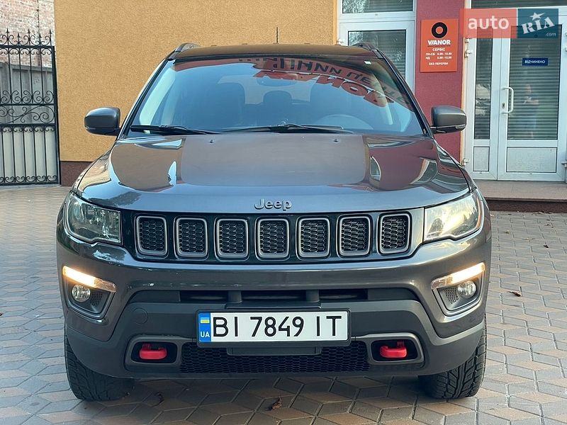 Позашляховик / Кросовер Jeep Compass 2017 в Лубнах